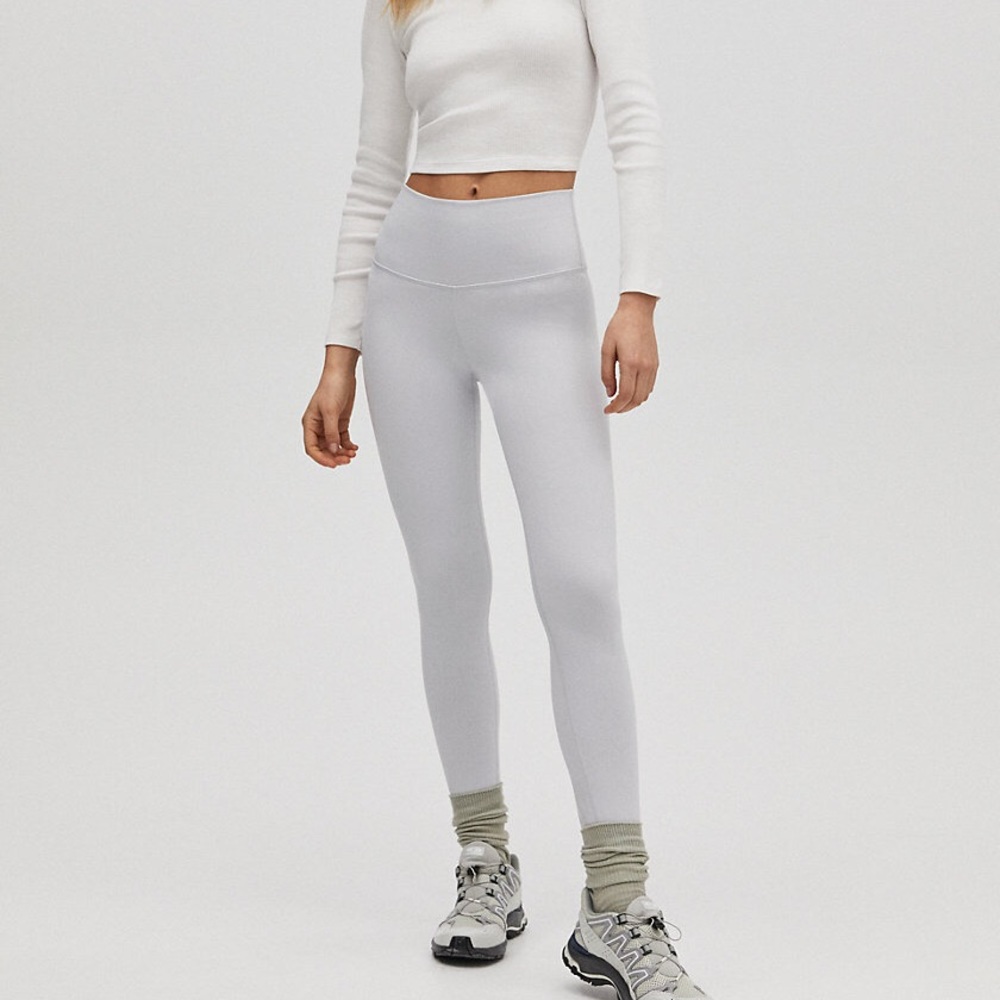 🆕 Aritzia TNA Atmosphere Legging XS
